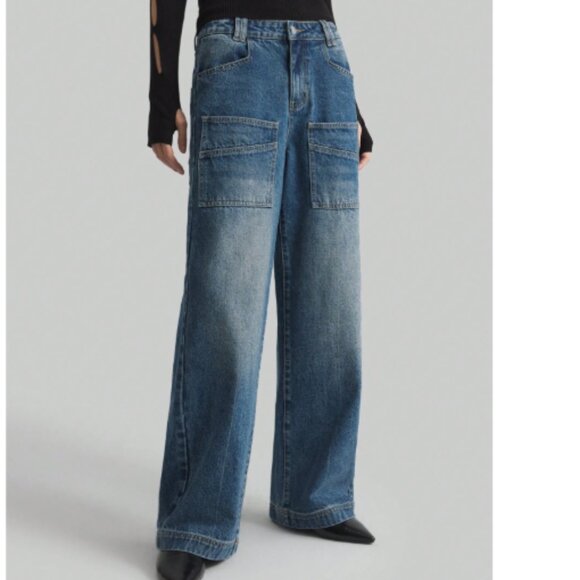 NEW Straight Leg Medium Wash Jeans Size 26, 6, small - Picture 1 of 11